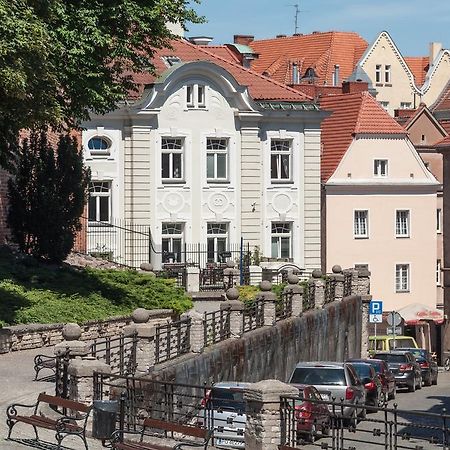 Hill Inn Познань Екстер'єр фото